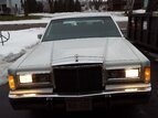 Thumbnail Photo 9 for 1987 Lincoln Town Car Signature